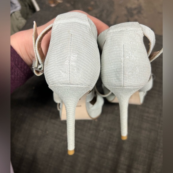 RW&Co blue crocodile print cross strap high heels - Picture 3 of 6